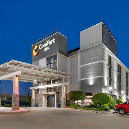 Comfort Inn Dallas North Love Field Airport-2